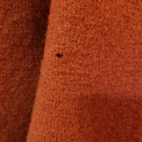 Tally Ho Red Wool Garment Label - Picture 7 of 11